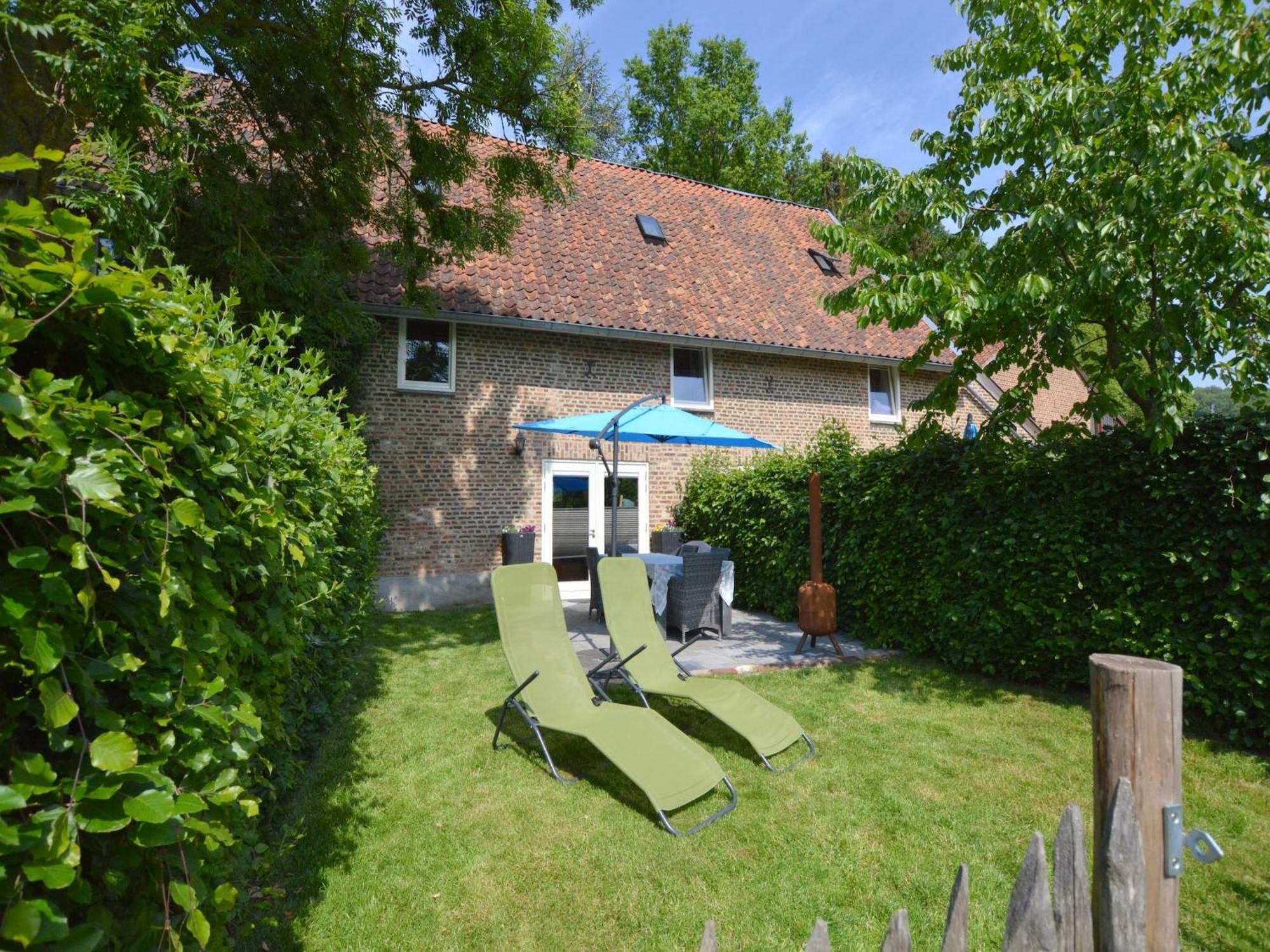 Stunning Holiday Home near Forest in Slenaken Eksteriør bilde